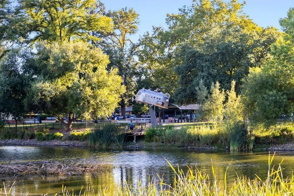 Casa vacanze Villa Luxurious Brownstone Retreat - Walk To Dt/Golden1 Sacramento