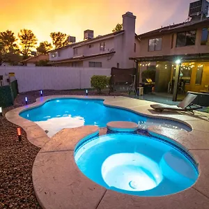 https://1800-sqft-house-w-heated-pool-spa-13min-from-strip.las-vegashotels.net