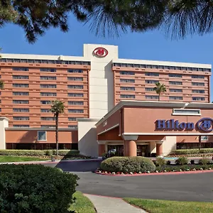Hotel Hilton, Concord